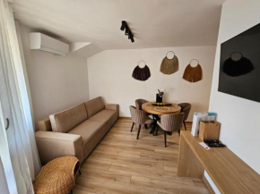 Sunny Boho Home by RV Apartments